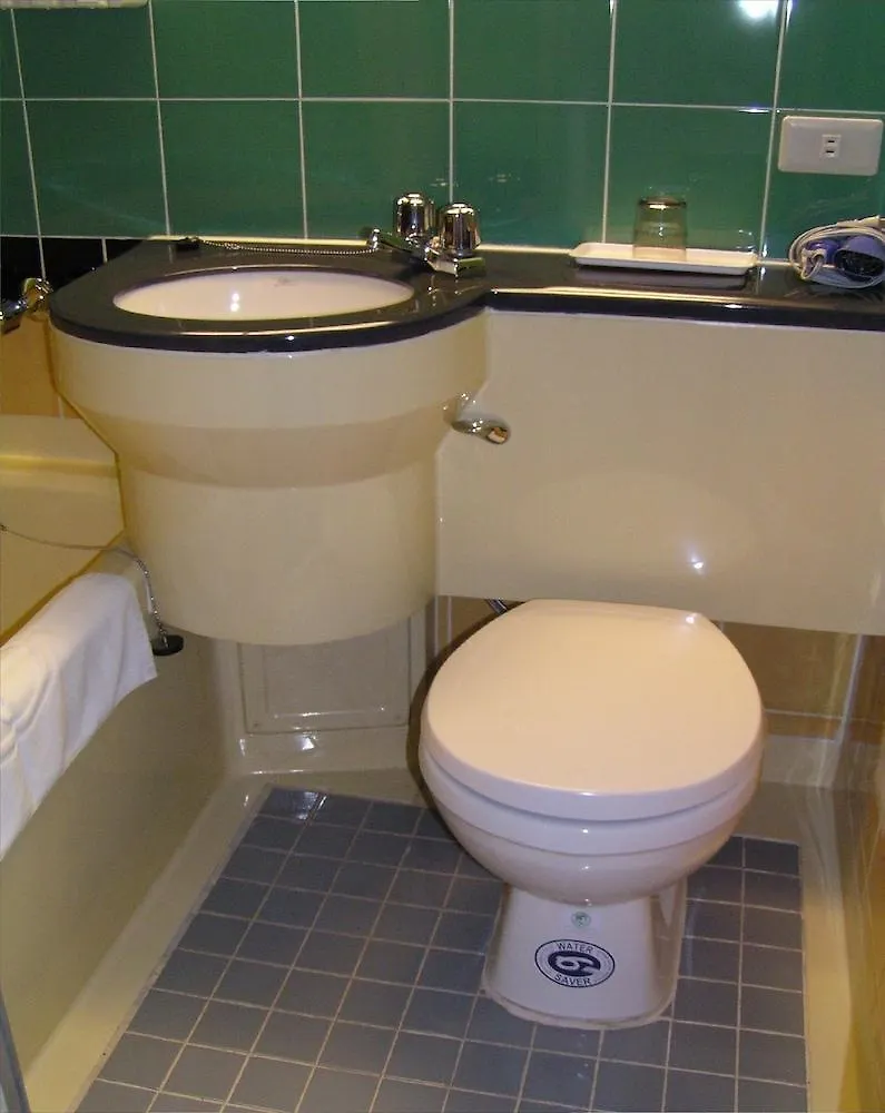 ** Hotel ekonomiczny Family Inn Fifty'S Osaka Japonia